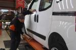 11 değişik parçayla toplanan otomobil pes dedirtti