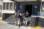 17 suç, 27 yıl hapisle aranıyordu: ’Güvenlik’ yazılı kıyafetle tavuk çiftliğinde yakalandı