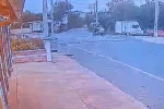 3 tekerli elektrikli bisiklet devrildi: 1 ağır yaralı 