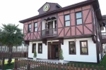 Adını şairden aldı, gençler için hazırlandı