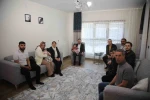 AK Parti Elazığ teşkilatı, iftar ve sahurda vatandaşlarla sofrada buluştu 