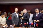 AK Parti İzmir’e 370 yeni katılım