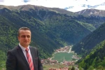 Akyüz: "Turizmi hedef alan ırkçı paylaşımlara karşı yasal düzenleme şart"