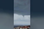 Alanya’da denizde hortum çıktı