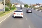Alanya’da itfaiyeye yol vermeyen sürücü cep telefonu kamerasında