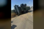 Ankara’da balya makinasından çıkan yangında traktör yandı
