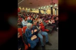 Ankara’da hem çocuklara hem yetişkinlere tiyatro gösterimi