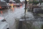 Ankara’da sağanak etkili oldu, sokaklar göle döndü