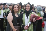 Anne-kızın üniversite yolculuğu mezuniyetle taçlandı