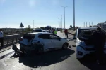 Antalya’da 4 araçlı zincirleme kaza