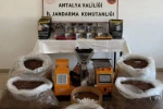 Antalya’da kaçak tütün operasyonunda 280 kilo kıyılmış tütün ele geçirildi