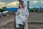 Antik kent, düğün fotoğrafı çektirmek isteyen çifte doğal fotoğraf stüdyosu oldu