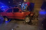 Arnavutköy’de ehliyetsiz sürücü polisten kaçarken kaza yaptı