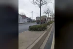 Arnavutköy’de hafriyat kamyonu ters yöne girerek süratle ilerledi