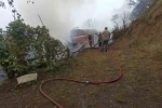 Artvin’de yangın paniği: 4 ev küle döndü 