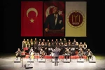 Atatürk’ün sevdiği şarkıları hep birlikte söylendi
