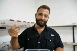 Aydın’da 750 akrepten 4 ayda 4 bin yavru elde etti