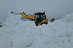 Aydınlar beldesinde karla mücadele çalışması