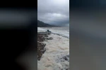 Ayvacık’ta deniz köpürdü