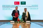 Bakan Bayraktar: "Türkiye’de bugüne kadar gördüğümüz en düşük fiyatla elektriği alacağız"