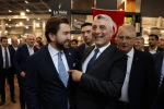 Bakan Bolat, Hometex 2026’nın gözdesi DENİB standını ziyaret etti