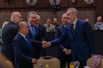 Bakan Fidan, İİT üyesi ve gözlemcisi ülkelerin büyükelçileriyle iftarda bir araya geldi