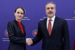 Bakan Fidan, Roman mevkidaşı ile görüştü