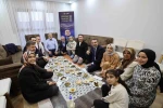 Bakan Işıkhan, evlerine kavuşan depremzede ailenin iftar sofrasına konuk oldu