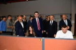 Bakan Murat Kurum, şehir kütüphanesini gezdi
