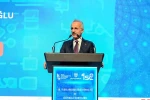 Bakan Uraloğlu: "5G teknolojisi, yüksek hızı, düşük gecikme süresi ve geniş bağlantı kapasitesiyle dijital ekosistemimizi yeniden şekillendirerek her alanda yenilikçi çözümler sunacak"