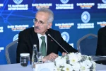 Bakan Uraloğlu: "800 tane geminin hala Hürmüz Boğazı’nda olduğunu söyleyebilirim"