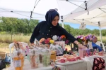 Bakım merkezi sakinlerinin el işi eserlerine tam not
