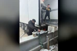 Balıkçı Ramazan’da ücretsiz hamsi dağıttı