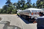 Balıkesir’de tıra arkadan çarpan otomobil takla attı: 4 yaralı