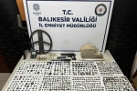 Bandırma’da tarihi eser ve silah operasyonu