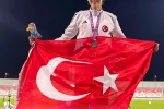 Başkan Albayrak, Türkiye rekoru kıran Eskişehirli sporcuyu kutladı
