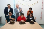 Başkan Başdeğirmen, engelli öğrencilerin doğum günü sevincine ortak oldu