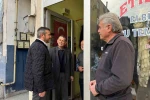 Başkan Çetinkaya, vatandaşların taleplerini dinliyor 