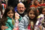 Başkan Çolakbayrakdar: "En kıymetli hazinemiz çocuklarımızın gülümsemesidir"