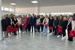 Başkan Ercan’dan sabah sporuna katılan kadınlara sürpriz hediye