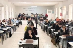 Başkan Karamehmetoğlu, belediye Etüt Merkezinde öğrencilerle bir araya geldi