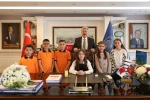 Başkan Palancıoğlu, koltuğunu küçük Toprak’a bıraktı