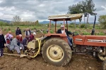 Başkan Pütün tütün sezonun başlamasıyla birlikte üreticiyle tarlada buluştu