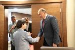 Başkan Şerif Arslan koltuğunu Harun Alp’e devretti