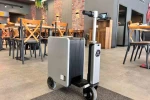 Başkentte scooter valizle paket servisi