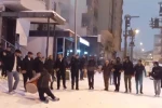 Batman’da yıllar sonra gelen kar sevinci: Davul zurna, halay ve kızak keyfi
