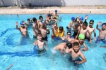 Battalgazi Belediyesi’nde Kur’an kursu öğrenilerine yüzme etkinliği