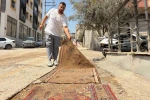 Bayraklı’da bozuk ve çamurlu yollar vatandaşı isyan ettirdi