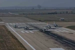 Bayraktar KIZILELMA "hava-hava" füzesiyle hedefi vurdu