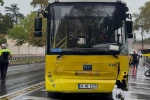 Beşiktaş’ta İETT otobüsü motosiklete ve taksiye çarptı: 1 yaralı